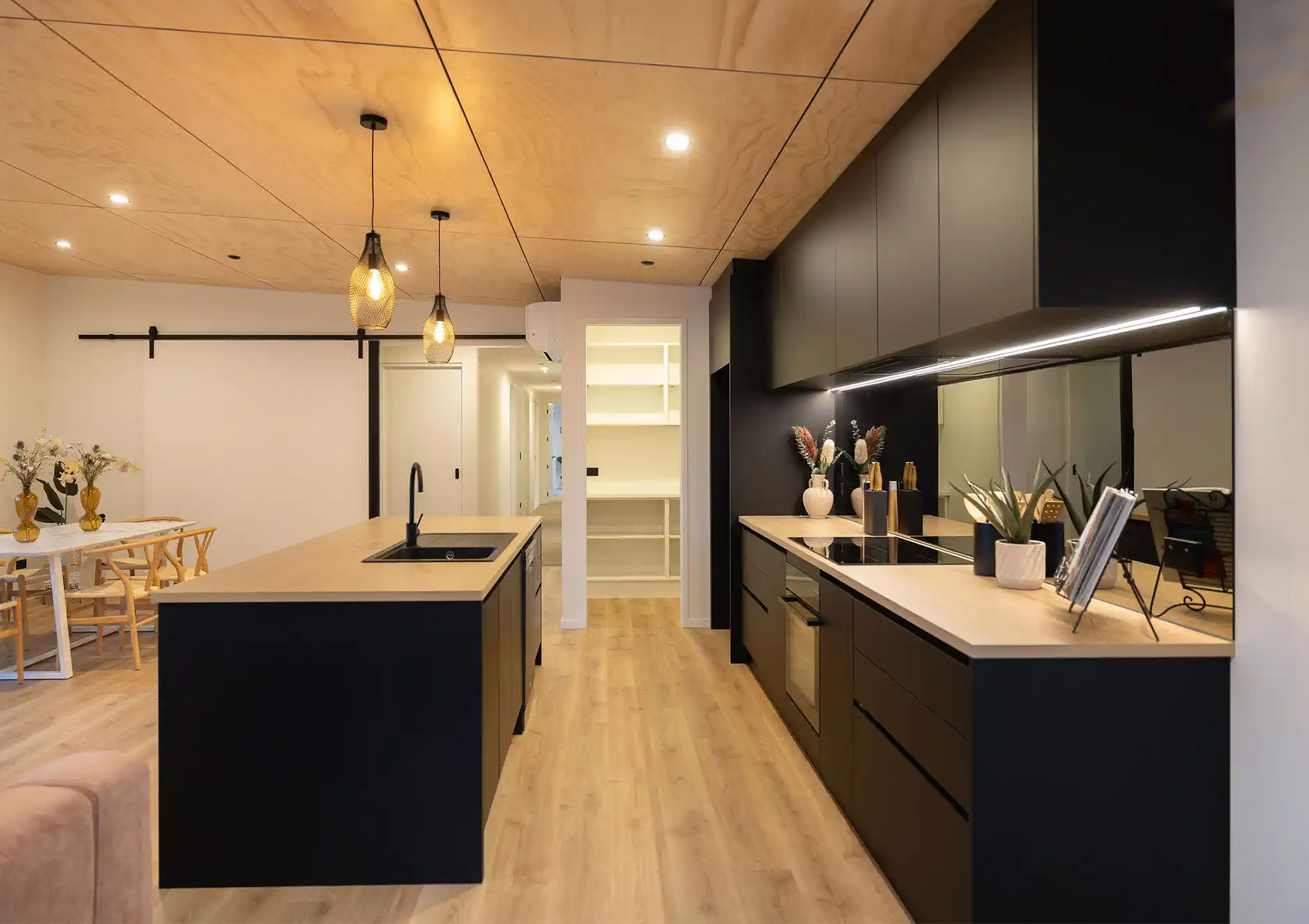 Huntingdon_0006_3623976adbd76cbda1f3a7fbfa8c7df1.crop.4700x