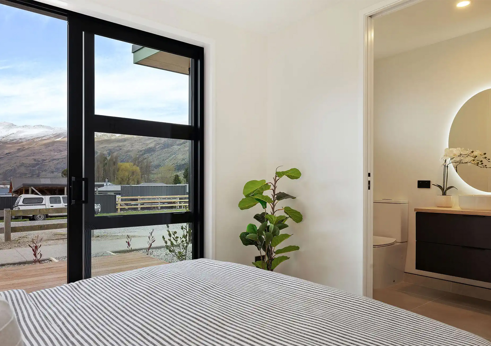 Huntingdon_0018_1dec0735ce3430fa7be84eb733a729b4.crop.4700x